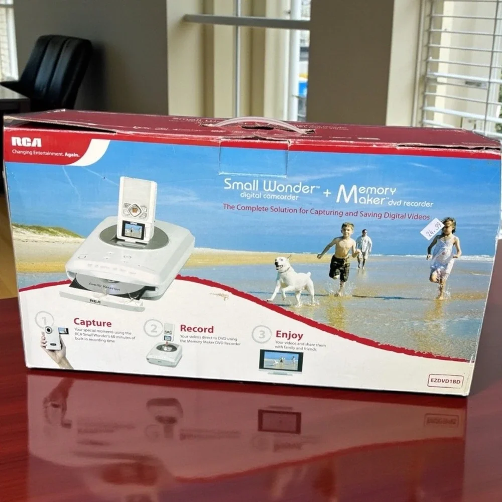 RCA Small Wonder Memory Maker EZDVD1BD DVD Digital Camcorder NOS Record To DVD